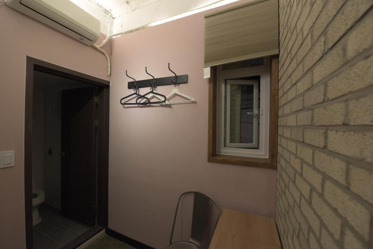 Inno Guesthouse & Bar Hongdae Сеул Екстериор снимка