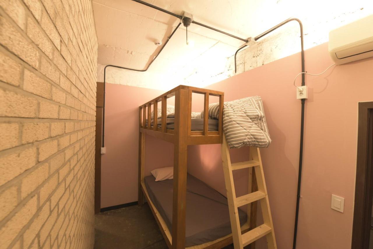 Inno Guesthouse & Bar Hongdae Сеул Екстериор снимка