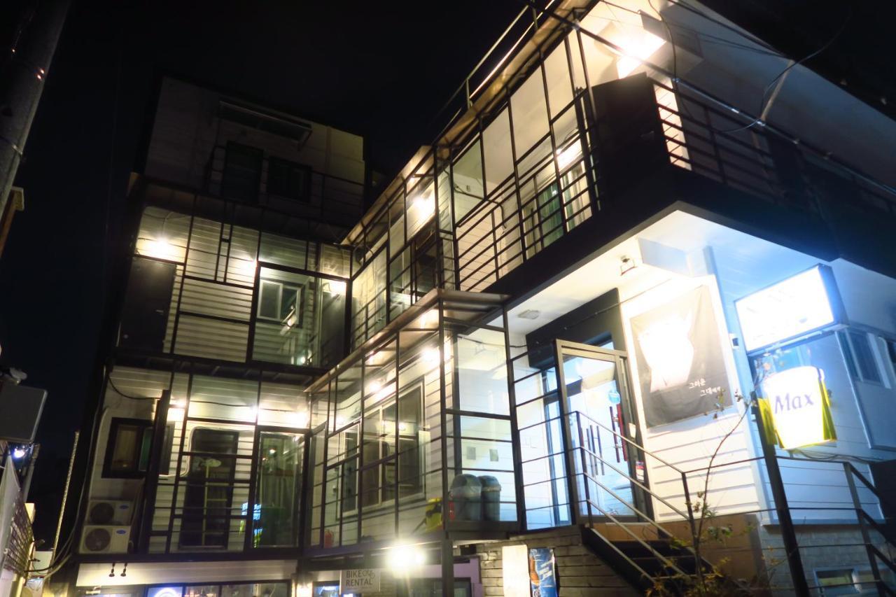 Inno Guesthouse & Bar Hongdae Сеул Екстериор снимка